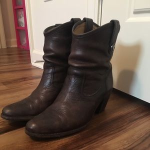 Frye Jackie Button boots